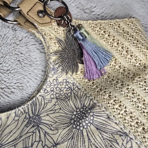 SAKroots purse in great condition - Picture 3 of 6